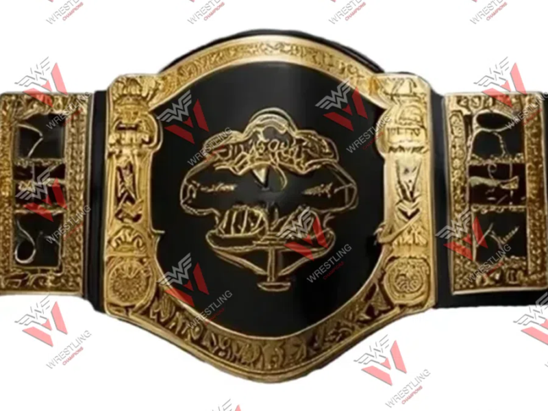 Undisputed Wrestling Championship Belt with Gold and Silver Design